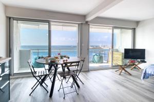 Appartements Face a la mer - Premiere conciergerie : Appartement - Vue sur Mer