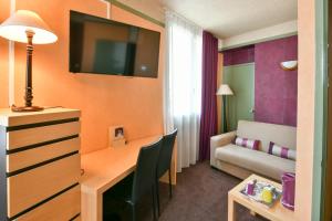 Hotels Hotel De Gramont : photos des chambres