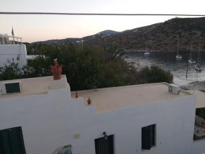 Nikolettas Apartments Sifnos Greece