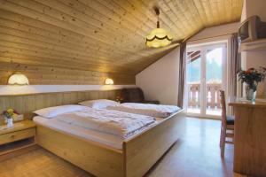 Doppelzimmer mit Balkon