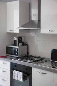 House 103 Rent Apartment