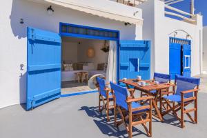 Beach Suite Syrma Milos Greece