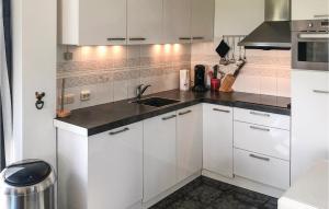 Holiday Home Wibrin With Fireplace 02