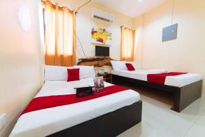 RedDoorz near New Government Center