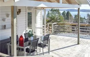 Nice Home In Uddevalla With Wifi - Henån