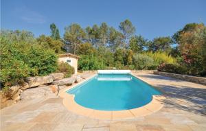 Gorgeous Apartment In Puget-Sur-Argens