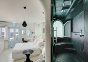 Dana Villas & Infinity Suites Santorini Greece