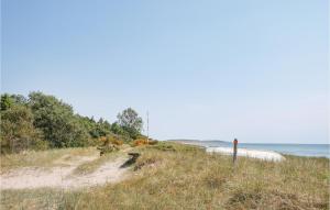 Awesome Home In Nybrostrand With Wifi