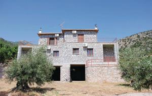 Two-Bedroom Holiday Home in Andreas Paralio Arkadia Greece