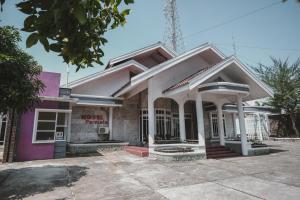 RedDoorz Syariah near RSUD Kolonel Abundjani Bangko