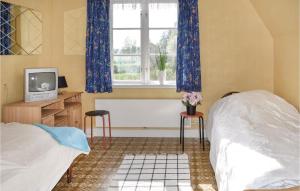 Nice Home In Bruzaholm With Kitchen