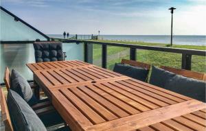 Awesome Home In Stavoren With Wifi