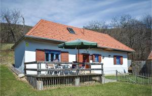 3 star vikendica Three-Bedroom Holiday Home in Jedlove Kostolany Jedľové Kostoľany Slovačka