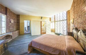 Beautiful Home In Cuccaro Monferrato Al