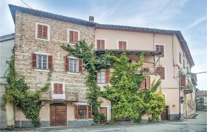 Beautiful Home In Cuccaro Monferrato Al