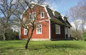 Two-Bedroom Holiday Home In Langaryd - Skeppshult
