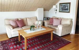 Gorgeous Home In Mollösund With Kitchen