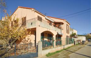 Maisons de vacances Awesome home in Sant petru di Tenda with 3 Bedrooms and WiFi : photos des chambres