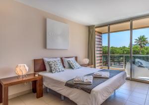 FLH Salgados Beach Apartment