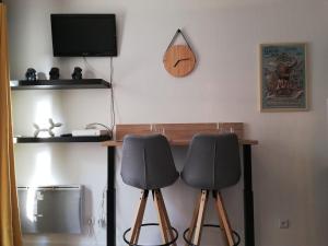 Appartements Studio Centre-Ville avec Terrasse et Parking Securise Gratuit : photos des chambres