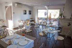 Hotels Hotel CASABELLA Cannes Mouans Sartoux : photos des chambres