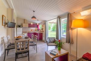 Villages vacances Lagrange Grand Bleu Vacances – Residence Port Lalande : photos des chambres