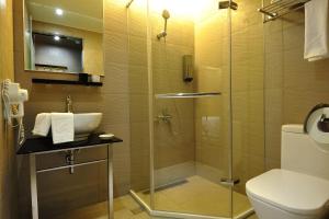 Phòng Superior Giường Đôi Có Cửa Sổ (Superior Double Window)