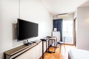 Livotel Express Hotel Bang Kruai Nonthaburi - No Parking