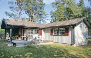 Holiday Home Färjestaden 20 - Vanserum