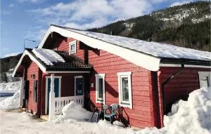 Three-Bedroom Holiday Home In Branas - Sysslebäck