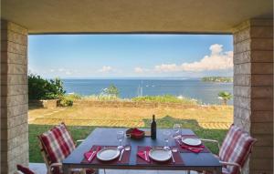 Beautiful Apartment In Piran With Wifi