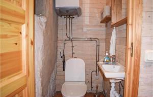 3 Bedroom Amazing Home In Torsås