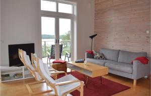 3 Bedroom Beautiful Home In Vetlanda