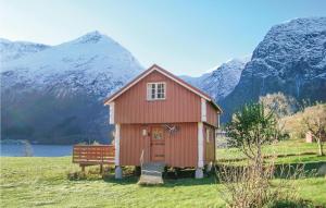 Holiday home Eresfjord Øverås III