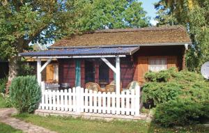 Cozy Home In Wolgast Ot Hohendorf