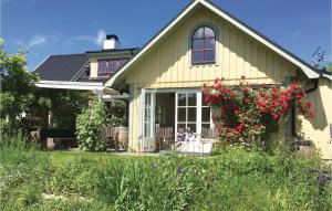 Gorgeous Home In Fjälkinge With Wifi