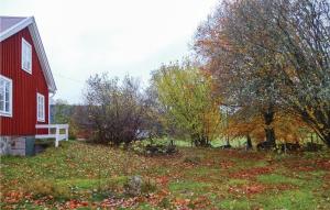 Two-Bedroom Accommodation In Holmsjo