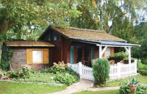 Cozy Home In Wolgast Ot Hohendorf