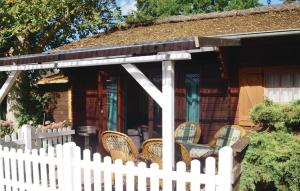 Cozy Home In Wolgast Ot Hohendorf