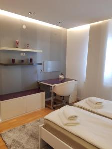EUROPE 1 Apartment