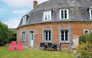 Maisons de vacances Awesome home in Gouy St, Andre with 3 Bedrooms and WiFi : photos des chambres