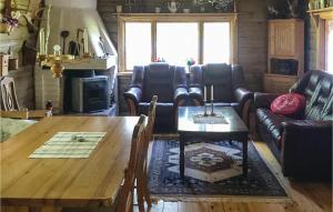 Holiday Home Sångenväg Idkerberget