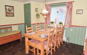 Pet Friendly Apartment In Ullared