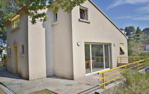 Cozy Home In San Giuliano With Wifi