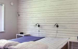 Lovely Home In Löttorp With Wifi