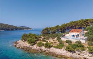 5 star chalet Four-Bedroom Holiday Home in Mikulina Luka Vela Luka (Vallegrande) Croazia