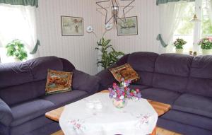 Amazing Home In Blidsberg With Wifi