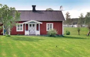 Awesome Home In Ambjörnarp - Broaslätt