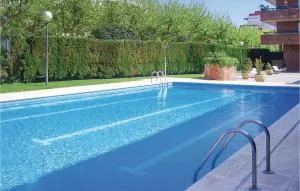 Beautiful Apartment In Tossa De Mar - Тоса-де-Мар