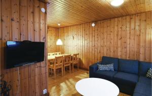 2 Bedroom Awesome Home In Sysslebäck